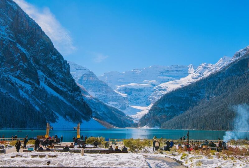 Lake Louise, Moraine Lake and Peyto Lake Full Day Tour - Lunch Break at Visitor Centre
