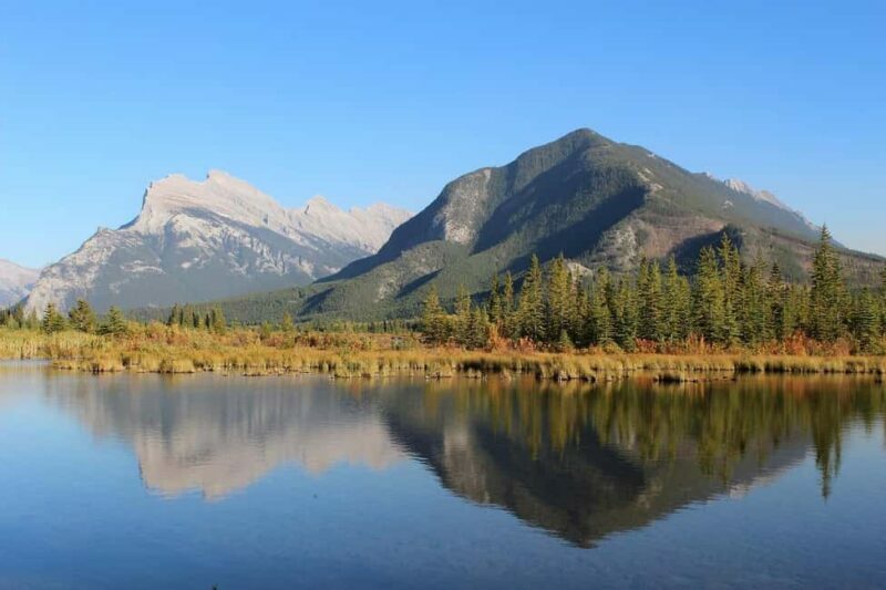Lake Louise, Moraine Lake & Johnston Canyon Private Day Tour - An Overview of the Experience