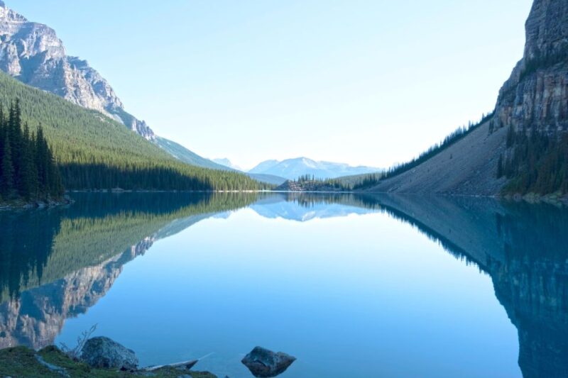 Lake Louise: Moraine & Louise Lake Half-Day Highlights Tour - Key Points