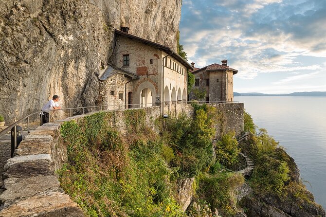 Lake Maggiore and Borromean Gems With Exclusive Boat Cruise - Exploring the Borromean Islands