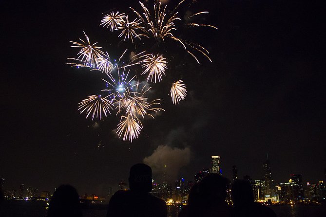 Lake Michigan Fireworks Cruise in Chicago - Booking and Confirmation