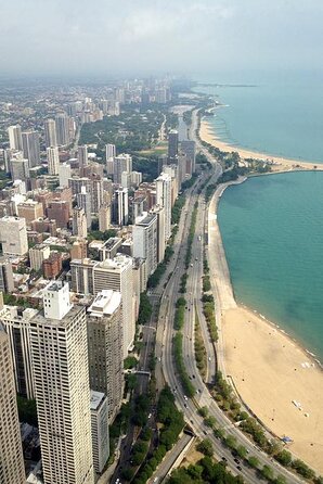 Lake Michigan Skyline Cruise in Chicago - Meeting Point and Duration