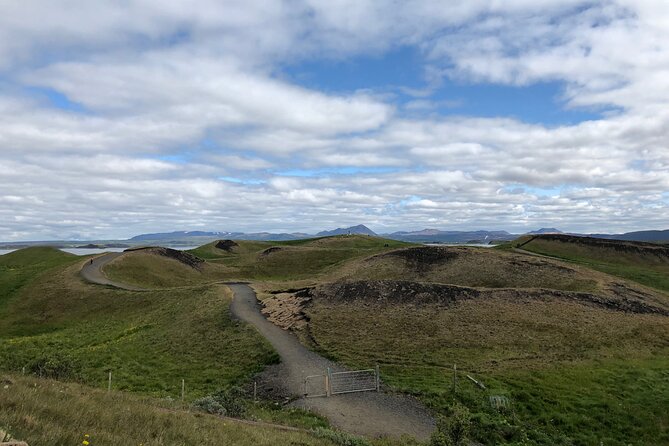 Lake Myvatn Private Day Tour Mývatn, Godafoss Waterfall for Cruise Ships - Lake Myvatn Exploration