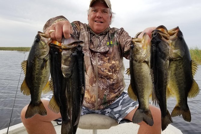 Lake Okeechobee Fishing Trips Near Fort Pierce Florida - Exclusive Fishing Spots and Chances of Landing Big Fish