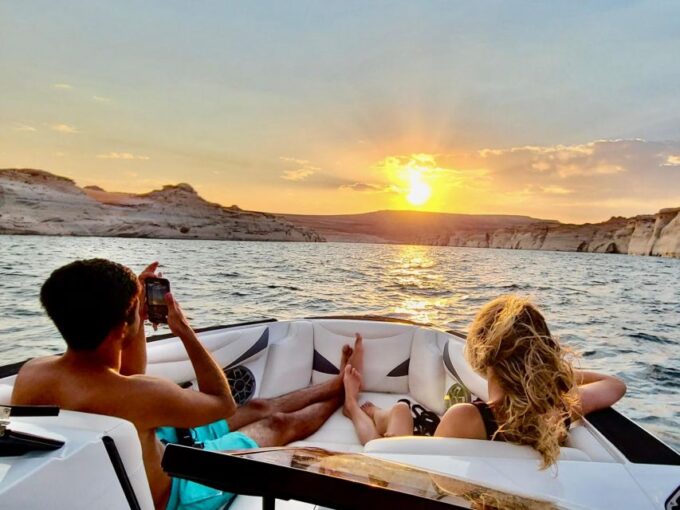 Lake Powell: Antelope Canyon Photo Tour by Small Boat - What to Expect