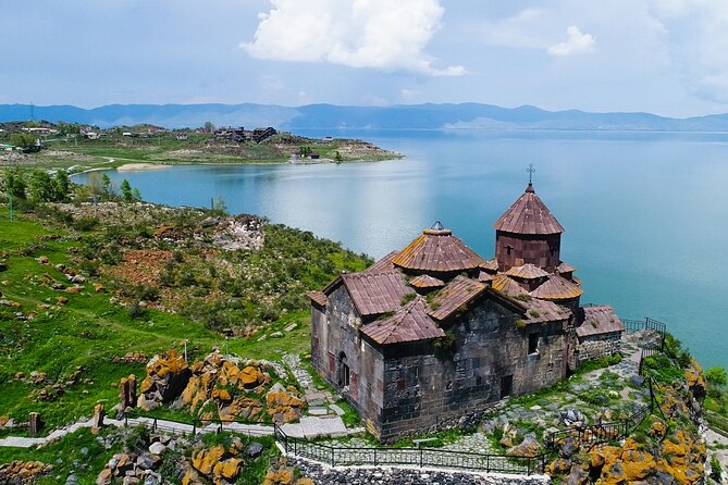 Lake Sevan, Hayravank, Noratus, Selim Pass, Jermuk, Areni - Traversing Selim Pass