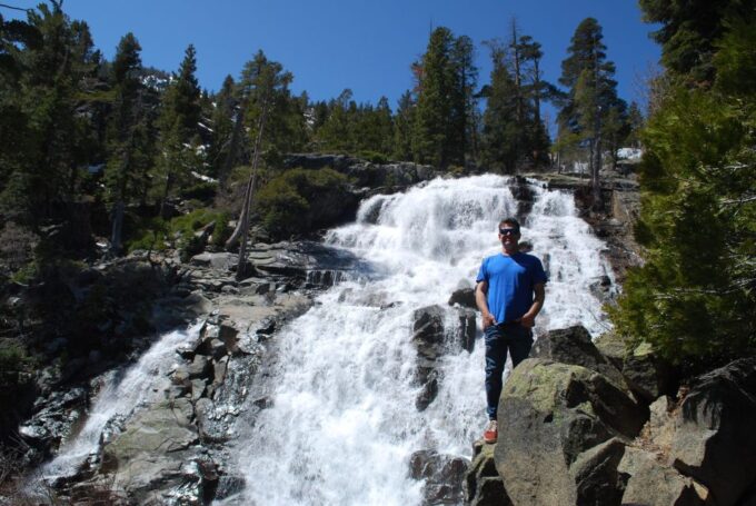 Lake Tahoe: Lakeside Highlights Yacht Tour - Customizable Trip Experiences