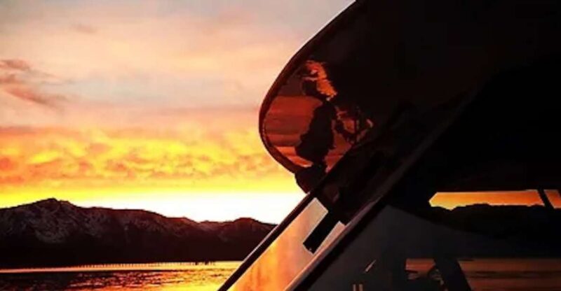 Lake Tahoe: Scenic Sunset Cruise With Drinks and Snacks - Experience Highlights