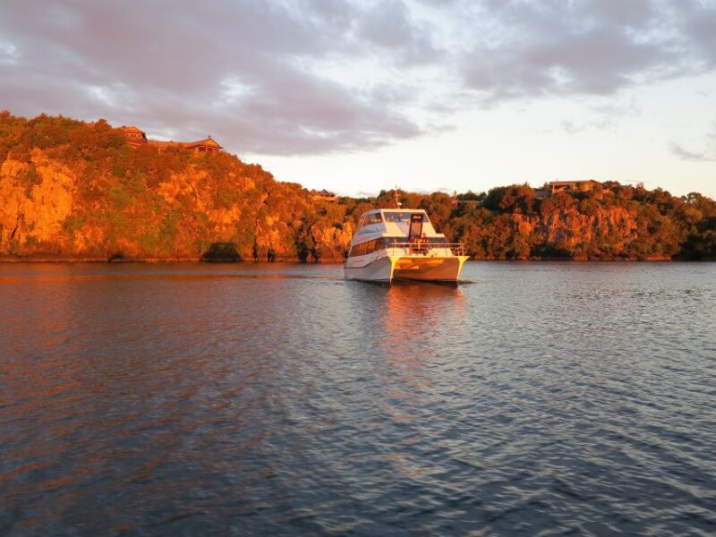 Lake Taupo: 1.5-Hour Maori Rock Carvings 5:00 PM Cruise - Key Points