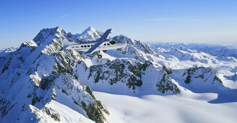 Lake Tekapo: 50-Minute Mount Cook and Beyond Scenic Flight - Meeting and Departure