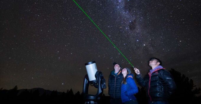 Lake Tekapo: Stargazing Experience - Midnight Tour Option