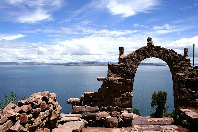 Lake Titicaca and Sun Island Overnight Catamaran Cruise From Puno - Meeting and Pickup Information