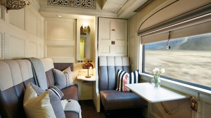 Lake Titicaca in Luxury Train Ending in Arequipa for 3 Days - Frequently Asked Questions