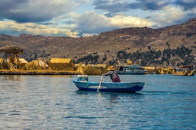 Lake Titicaca Uros Floating Islands Half-Day Tour - Exploring the Uros Floating Islands