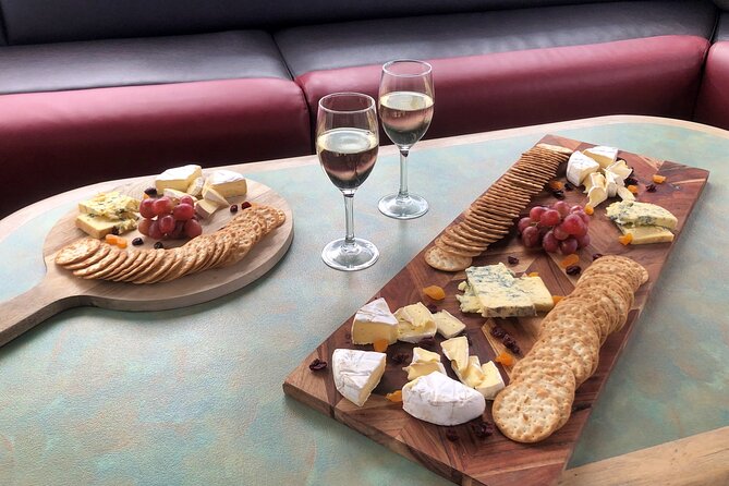 Lake Wanaka 1-Hour Cruise Including Wine and Cheese Board - Capacity and Bookings