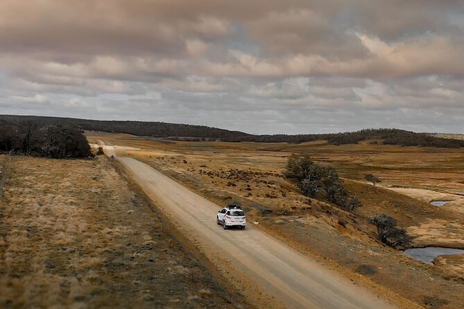 Lake Yehuin Ancestral Circuit in 4x4 Vehicle With Lunch - Meal Inclusions