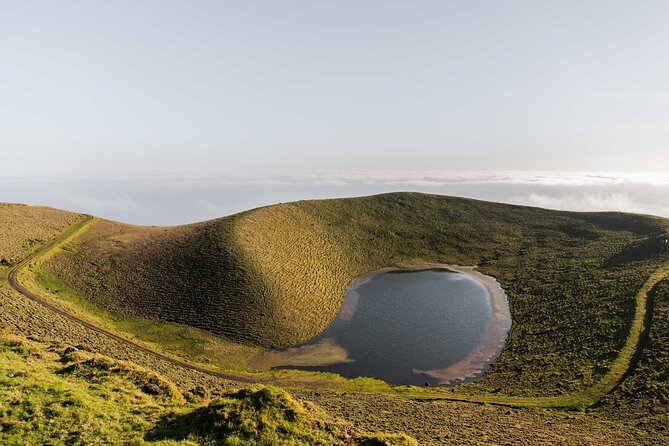 Lakes and Volcanoes Private Jeep Tour (Full Day) - Tour Overview
