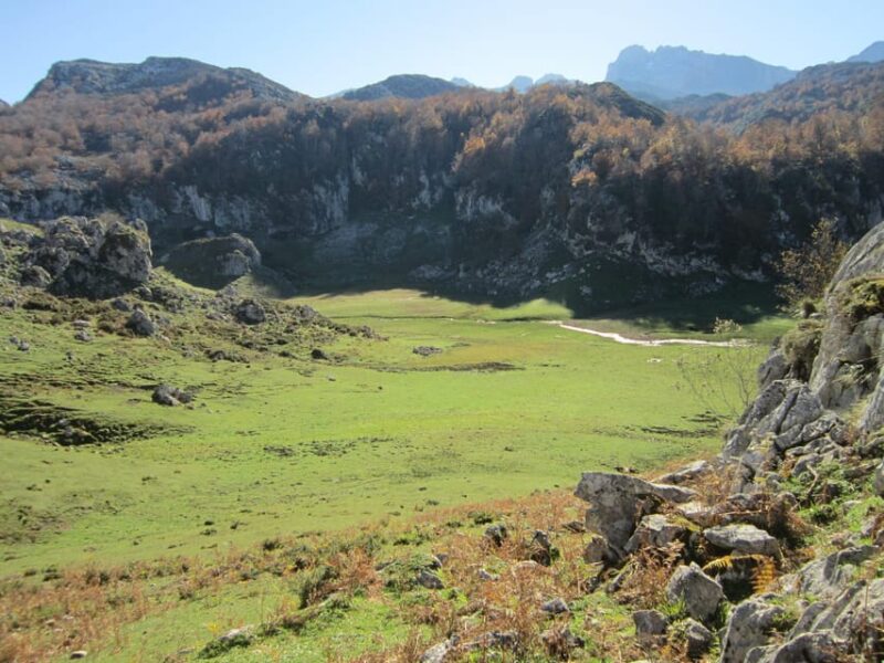 Lakes of Covadonga: Mountain Route for All Audiences - Key Points