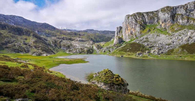 Lakes of Covadonga: Mountain Route for All Audiences - Itinerary and Experience