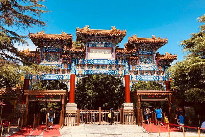 Lama Temple, Hutong and Silk & Pearl Market Private Day Tour - FAQ