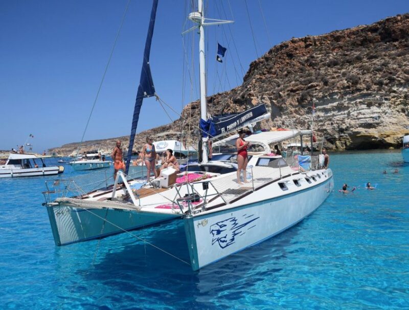 Lampedusa: Catamaran Tour Around the Island With Lunch - Culinary Experience
