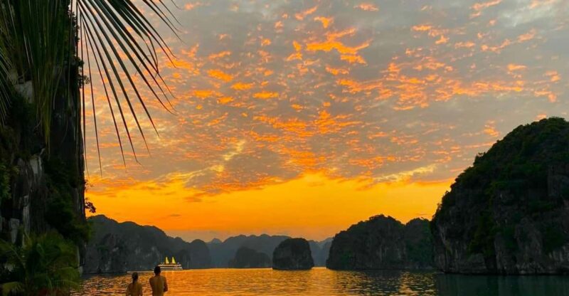 Lan Ha Adventure: Sunset-Plankton Bioluminescent Night Kayak - Itinerary