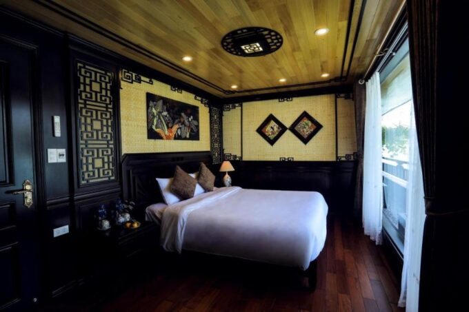 Lan Ha Bay 2 Days 1 Night Cruise - Meal and Catering Details