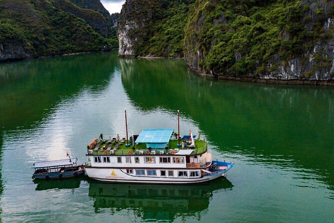 Lan Ha Bay Deluxe Cruise 2 Days: Kayaking & Swimming at Pristine Places - Itinerary on Day 1