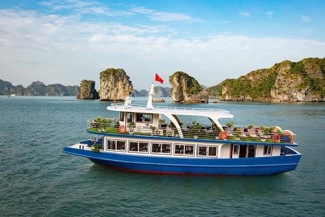 Lan Ha Bay Full Day Boat Tour From Cat Ba Island - Relaxing on Boat