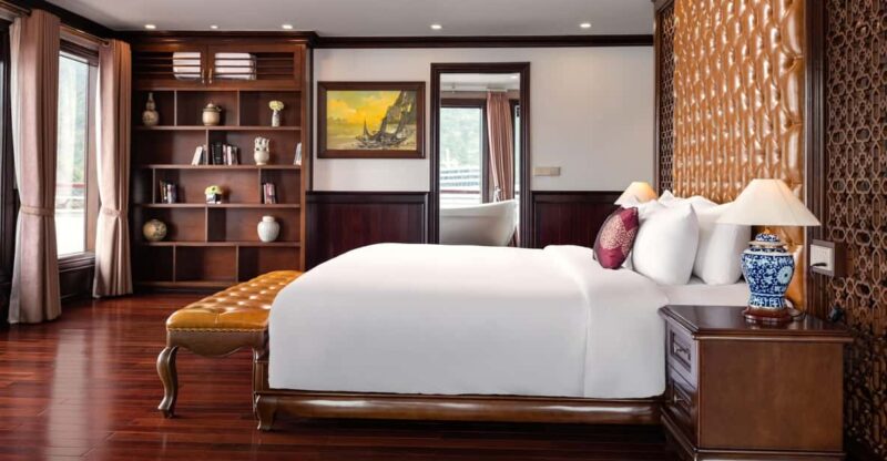 Lan Ha Bay-Ha Long Bay - Private Balcony 2 Days Trip - Key Points