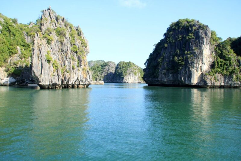 Lan Ha Bay Luxury Cruise 6 Hours Trip, Kayaking, Bike, Swim - Key Points