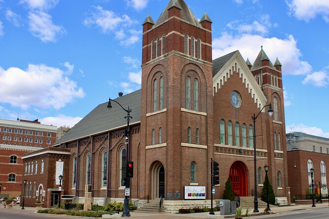 Land of Lincoln Smartphone Audio APP Self Guided Walking Tour - Accessibility and Transportation
