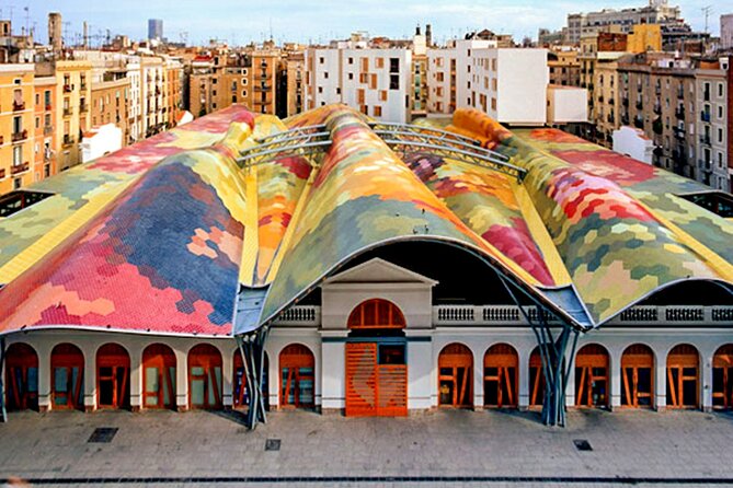 Landmarks and Legends of El Born: A Self-Guided Audio Tour - Discovering Hidden Courtyards