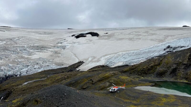 Landmarks From Above: Helicopter Tour With Geothermal Bath - Experience and Activities