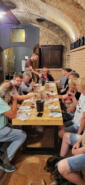 Langhe and Monferrato: Tour & Wine Tasting of Agliano Wines - Group Size and Personal Experience
