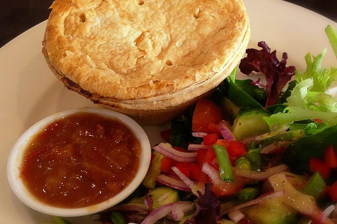 Langhorne Creek Wine Region Daytrip With Lunch From Adelaide - Lunch at Lake Breeze