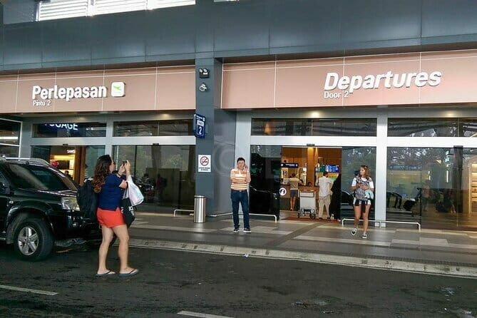 Langkawi International Airport to Hotel Private Transfer(Arrival) - A Deep Dive into the Langkawi Airport Transfer Experience