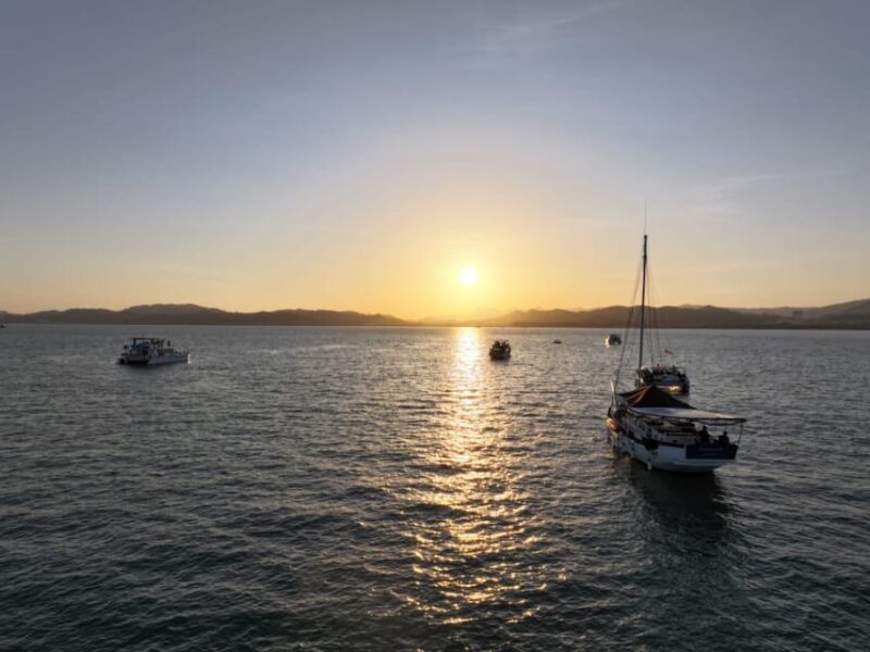 Langkawi: Sunset Cruise Experience - Onboard Activities