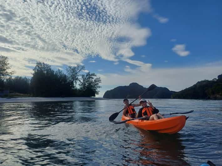 Langkawi: Sunset Kayaking Tour - Itinerary and Experience