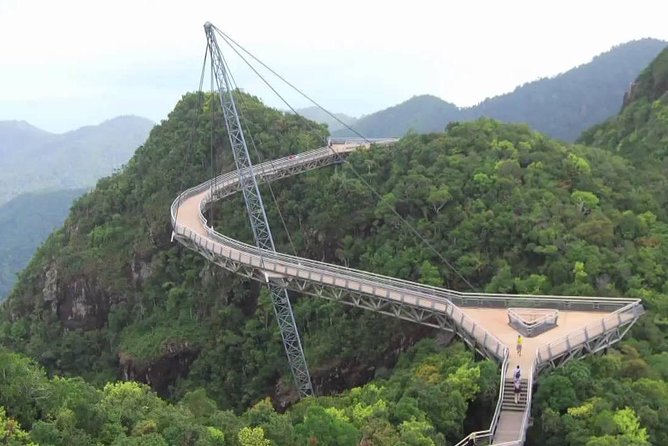 Langkawi Tour With Skybridgewalk,Langkawi Cable Car,Oriental Village Pass - Good To Know