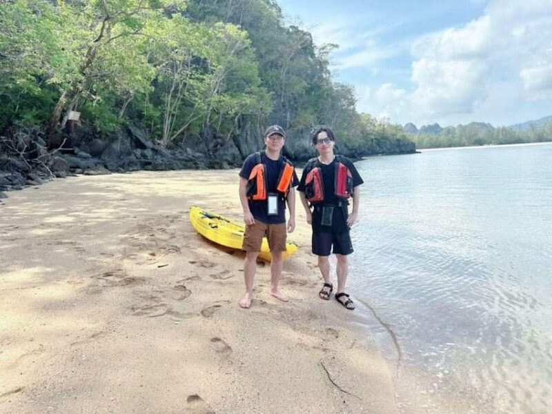 Langkawi:Fun-Fun Kayak (2 Hours)-Andaman Sea - Key Points