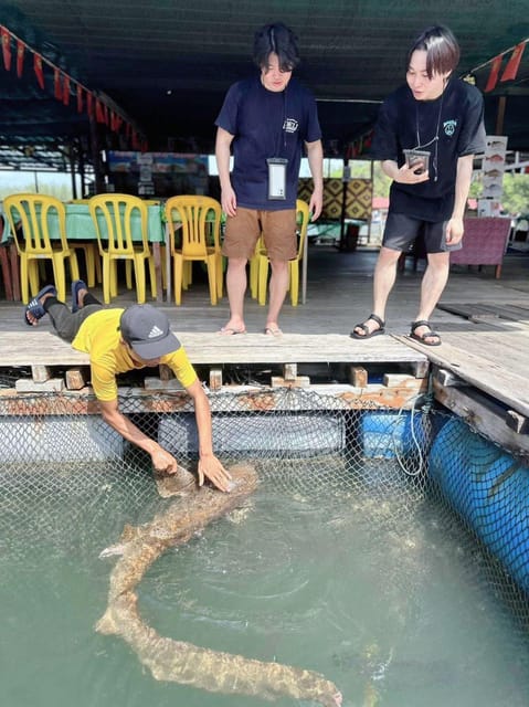 Langkawi:Fun-Fun Kayak (2 Hours)-Andaman Sea - Group Size and Guide