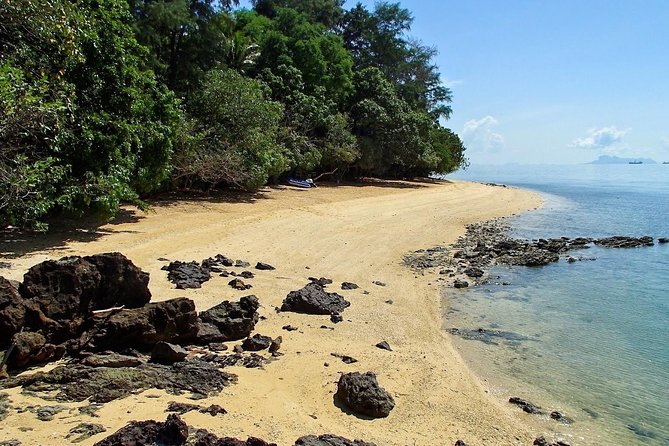 Lanta Mangrove Tour With Sea Cave Kayaking at Koh Talabeng - Accessibility and Kayaking Experience