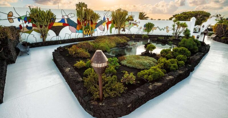 Lanzarote: César Manrique & Teguise Market From Cruise Port - Experience Details
