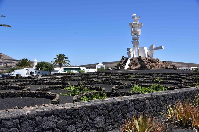Lanzarote Cesar Manrique With Green Caves or Jameos Del Agua Entrance - Monumento Al Campesino