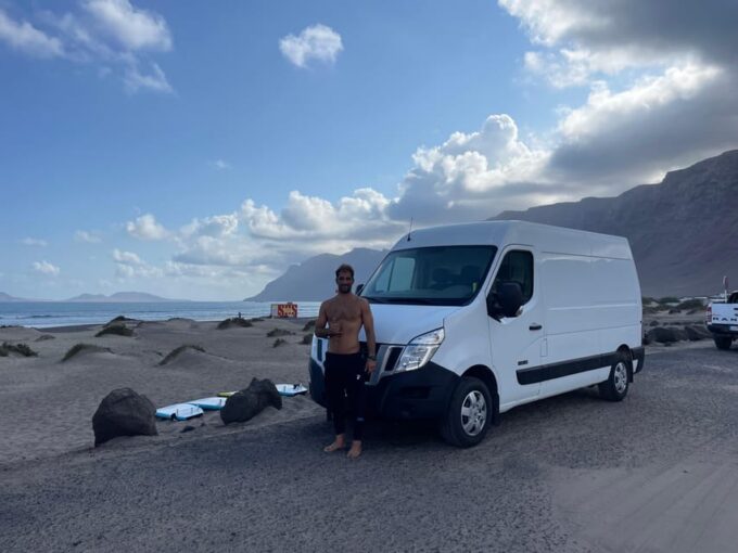 Lanzarote: Dynamic Surf Lessons With Friends or Private Lessons in Famara - Reasons to Choose Famara Surf School