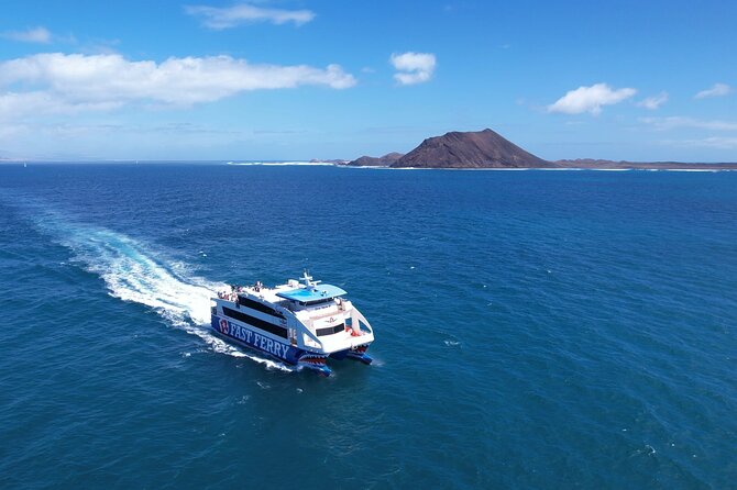 Lanzarote: Ferry Ticket to Fuerteventura With Free Wifi - Staff Organization and Service Quality
