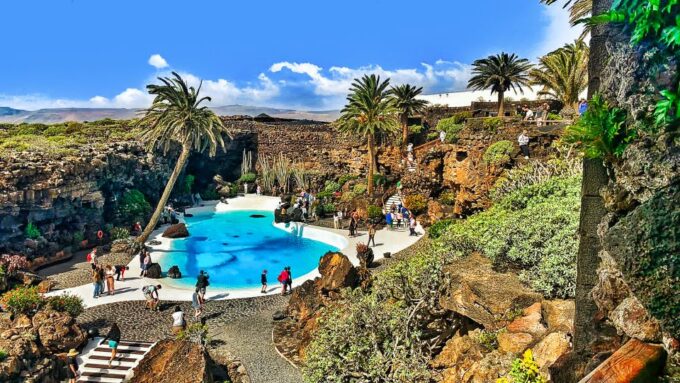 Lanzarote: Full-Day Island Highlights Tour - Lunch Not Included