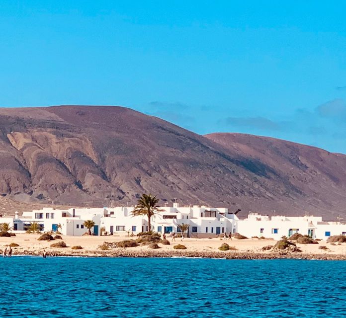 Lanzarote: Northern Delights Tour - Lunch on Board the Ferry