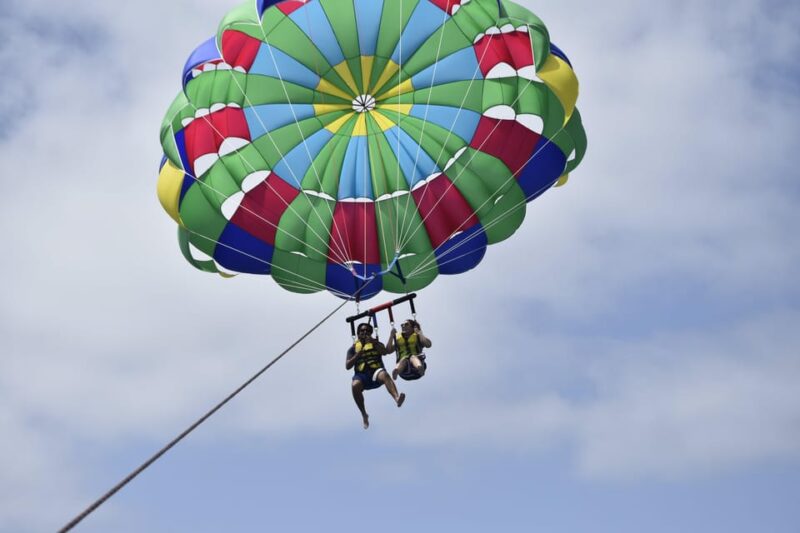 Lanzarote: Parasailing Adventure in Puerto Del Carmen - Safety and Gear